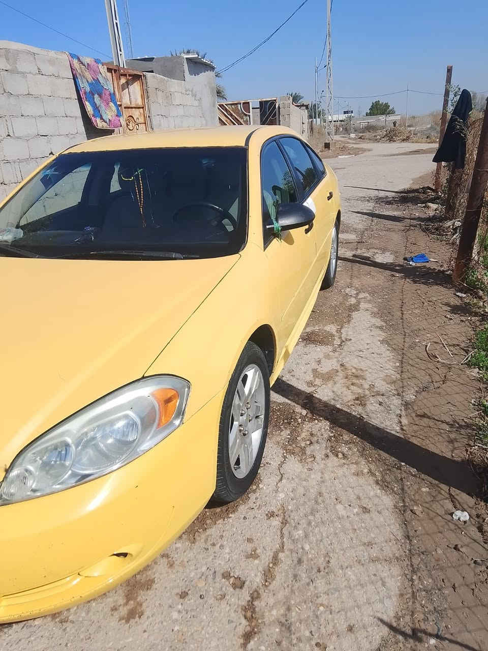 سلام وعليكم امباله 2011 للبيع سياره نضيفه خير من لله كير ومحرك جدد تبريد دواخل تخم تايرات كله جديد حداديه جديده رقم نكليزي بسمي سنويه جديده باتري جديد مكاني بصره مكلف بل نشر *********** رقم راعيها
