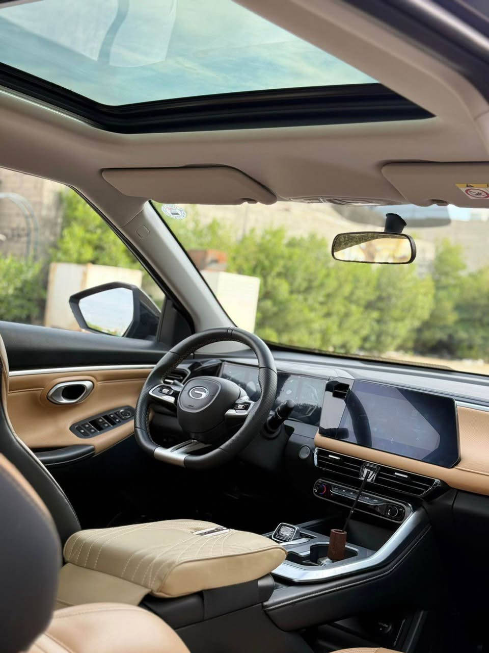 جی ای سی GAC EMZOOM مۆدیل 2025 فول مواسفات
مكينة 15 تؤربؤ يكؤ نؤرمال سبؤرت 
پانؤراما و بەسمە و شغال بڕێک بەسمە و ئـۆتۆ هۆلد کوشین جلد تە برید مە رکە زی
 کامیرا حساس شاشە الکترونی
سفری شەریکەی فەرمی GAC یە 
تەنیا ٢٦  هەزار کیلومتر رویشتووە
بێ بۆیاغ بێ تعدیل بەشەرتی گێر مکینە تحویل

سعری 148 وەرەقە 
ژمارەی خاوەنەکەی٠٧٥٠/٤٤٣١٣٠٣

*********** أربيل, العراق
