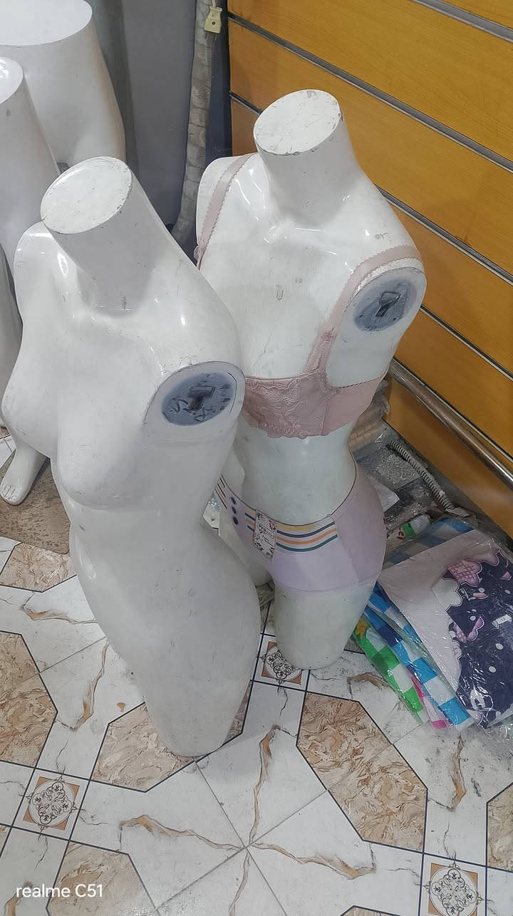 سلام عليكم. ملكانات اقدام بحاله جيده سعر القطعه15000
واذا كلهن السعر يختلف.النجف .خان المخضر


**إذا كنت صاحب هذا الإعلان وتريد حذفه لأي سبب، رجاءا أرسل رسالة إلى الدعم الفني**