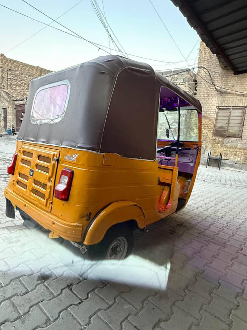 السلام عليكم تكتك 19رقم وسنويه عنواني بغداد شارع حيفا السعر  6200 وبيها. مجال ***********
