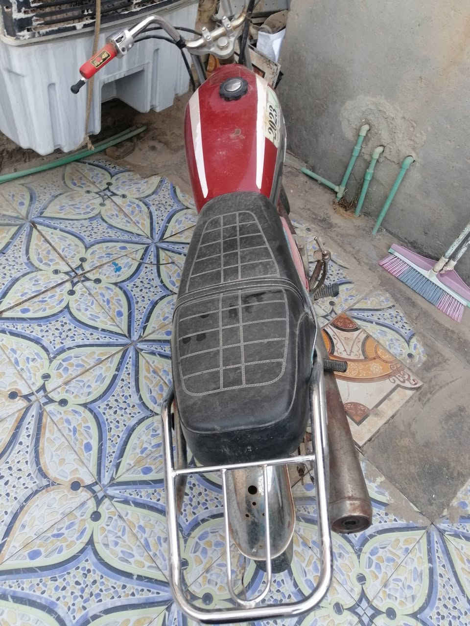 السلام عليكم
دراجه للبيع بدون أوراق  كلك للبيع
مكينه شرط جاهزه من كلشي
 للإستفسار. الاتصال على الرقم ***********

