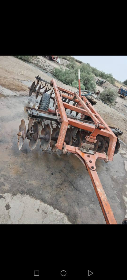 دكس حجم كبير مشتغل موسم نضيف بلادي سعر مناسب للتواصل ***********
