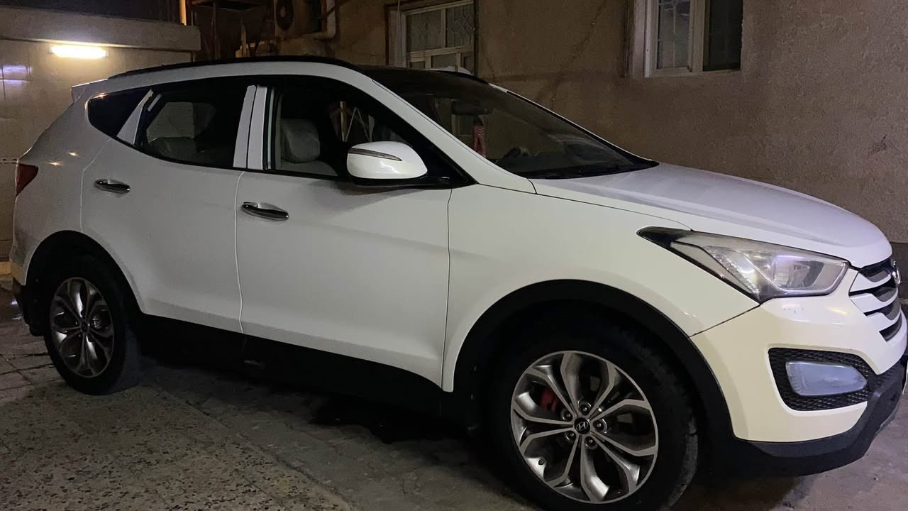 سنتافي خليجي 2013
مكفوله كفاله عامه ما عدا بارد صغير موضح بالسونار
موصفاتها 
فول ماعدا البصمة  
محرك 2400 دوش
7 راكب 
تبريد 3 قطع 
سقف بانوراما 
كشن كهرباء 
تحكم ستيرن
شاشة مع كامره خلفية 
نظام تقليل صرف وقود ECO
السعر ب 165 وبيه مجال السيارة باسمي 
للتواصل *********** البصرة, العراق
