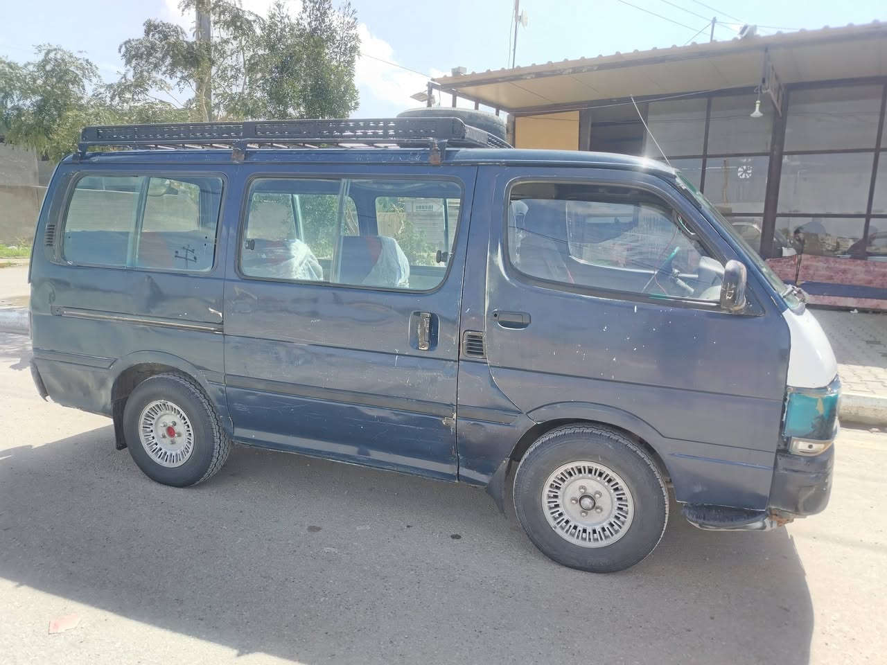 هايسه بوز موديل ٩٤سنويه ل٢٨
مصفره هيئه وغرامات السعر ٣٠ بيها مجال حك جيه مكان ديالى شهربان تحويل ثاني يوم
***********
