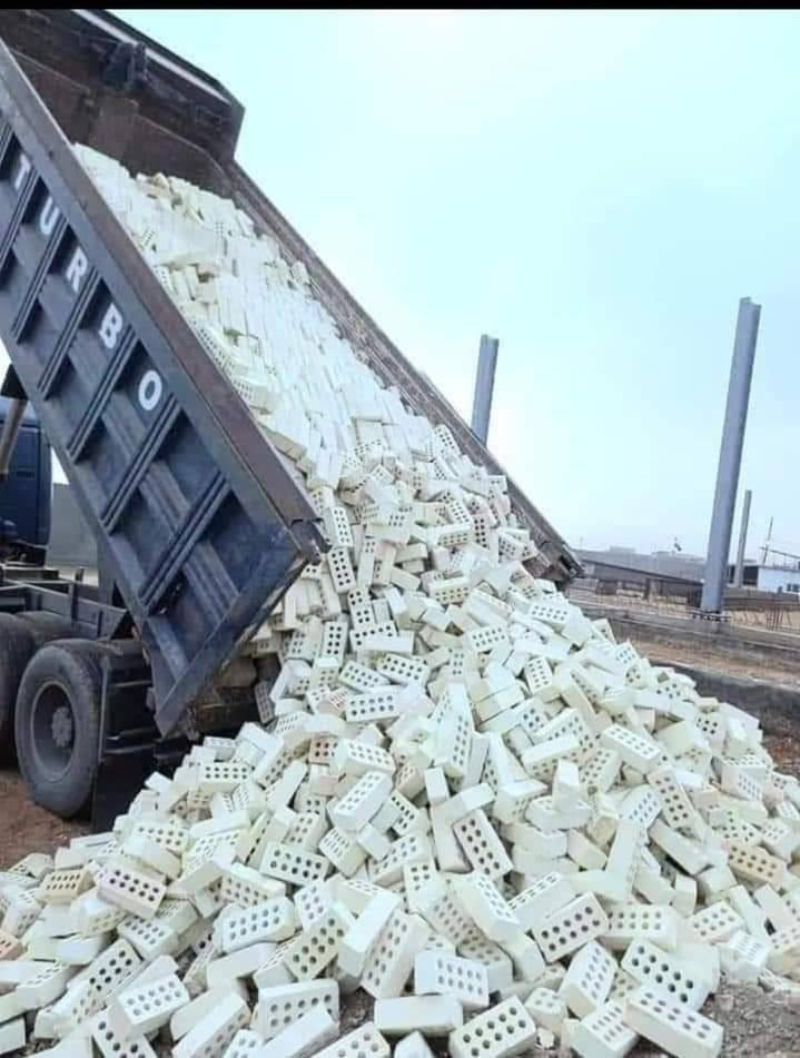 للبيع أجود أنواع الطابوق الجمهوري
الطابوق الجمهوري  👍     
وبأسعار تنافسيه 💰💸                              (ملاحضه)
الطابوق خاضع للفحص قبل التنزيل 👀      السعر حسب 
    طابوق شرط المكلاب ⤵️👍                  المكان 🛣️
حمل مظبوط وزياده بلعدد ✅
لدور وتعب نفسك أتصل ويوصلك لباب *********** محمد ***********ابو محمد
التوصيل لكافة المحافظات العنوان / بغداد النهروان
