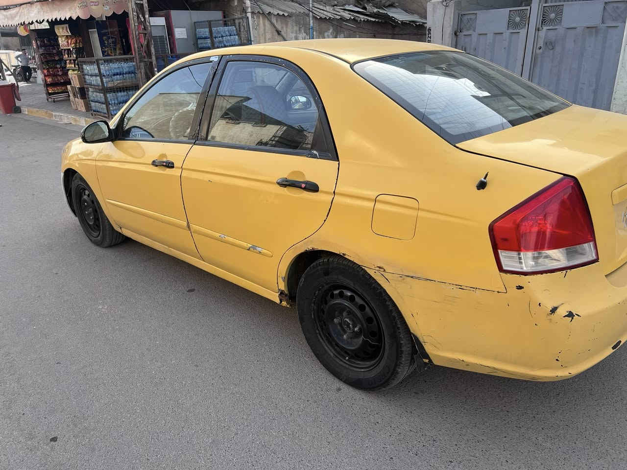 سياره سبكترا موديل 2007 بسمي بيع فقط
تبريد تدفئه منضموت غاز سياره على شوفتكم مصفره هيئه صدر تخم تاير  السعر 60 للاستفسار *********** العنوان ديالى
