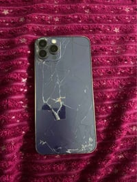 آيفون XS ماكس • ٢٥٦ • شاشة مبدلة مكسورة