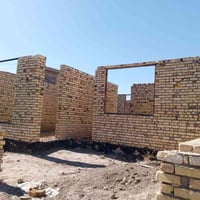 هيكل لبيع  مساحة 200 متر طابو زراعي سند 25  الموقع شارع المعاره قرب ال...