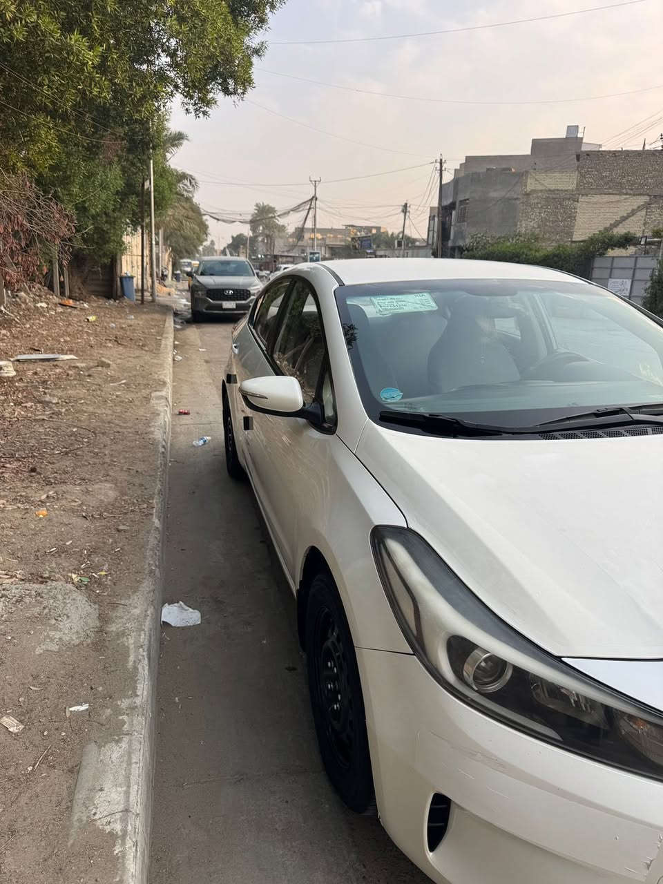 سيراتو 2017خليجي
ماشية 160 سيارة نضيفة ومابيهة اي نقص 
السعر 130وبيها مجال بسيط السونار مرفق بالمنشور
***********
