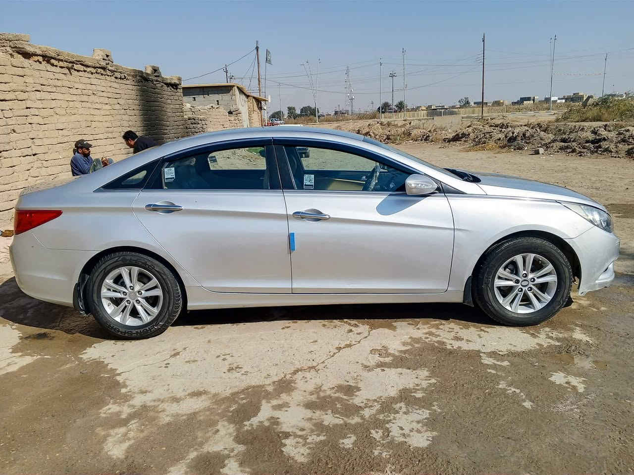 السلام عليكم ورحمة
سونااتا 2011 مكفول خليجي سونار موجود  لل استفسار اتصل ***********
