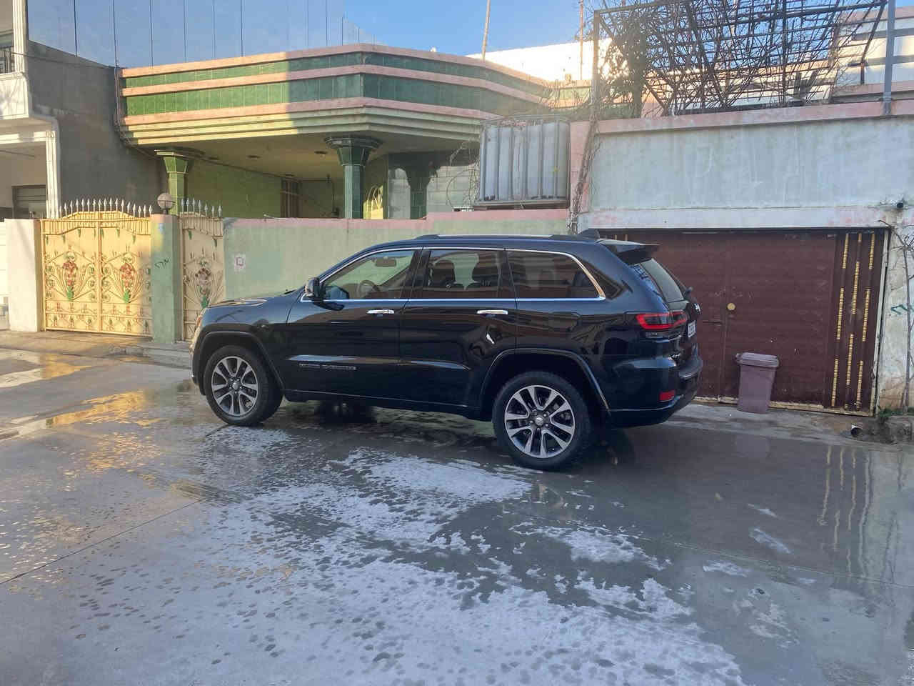 2017لمتيدفول مواصفات 
3قتع صبوخ بدون داخل بدن صانصي
175كم ماشيه 
سنوي جديد 
سعر:215$
***********واتس اب 
شمالي  
سليماني .رانيه
