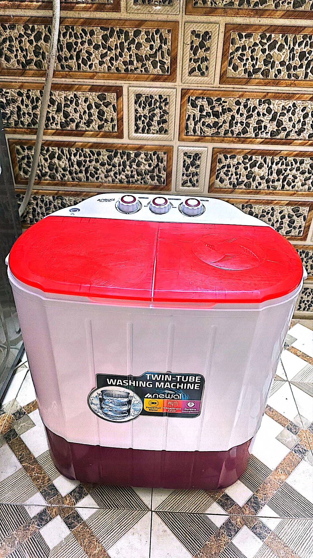 غسالة اطفال حوضين غسل وتنشيف ماركة نوال مستعملة قليل كلش نظيفة العنوان بغداد الزعفرانية السعر ٧٠ الف وبيها مجال بسيط 