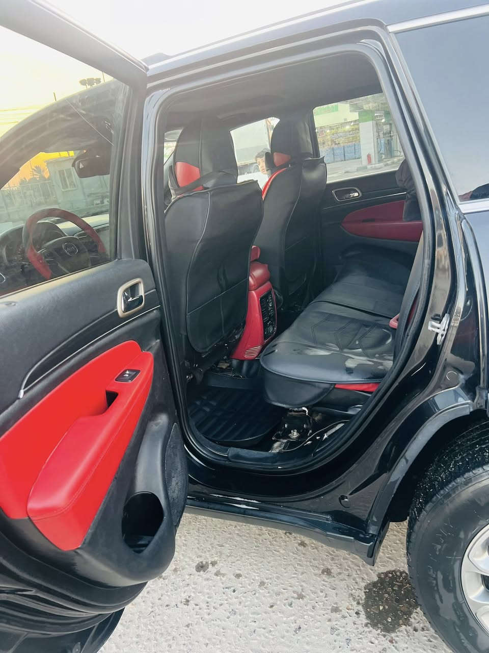 السلام عليكم جيب لاريدو 2015 كير محرك خير من الله بسمي حداده نص تبريد ثلج فتحه نص فول رقم ذي قار ***********السعر 150 بيها مجال
