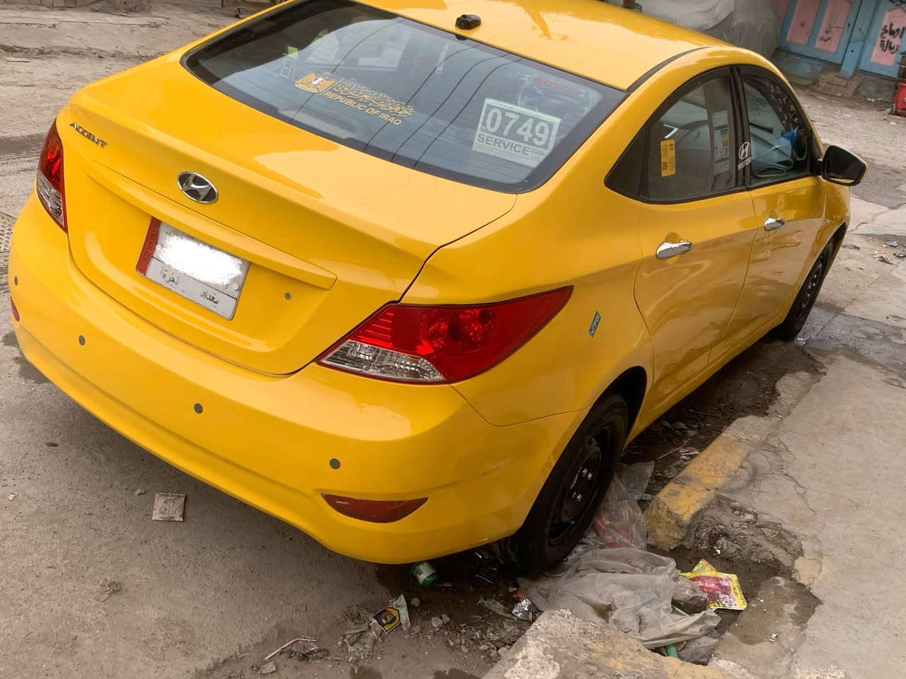 اكسنت موديل 2012السعر 76
وارد أمريكي حادثها جاملغ امامي 
مكينة 1600 
كير مكينة صدر تبريد حدادية كهربائيات 
جاهزة مابيها اي نقص كبل للشارع 
احلى من الصور مذب عليها ربع 
رقم بغداد مكاني البلديات 
‭0776 607 1117
