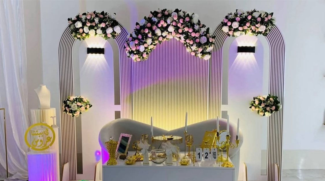 سلام عليكم كوشات للبيع بدون غراض مكان الانبار الرمادي للستفسار على رقم الهاتف   ***********
