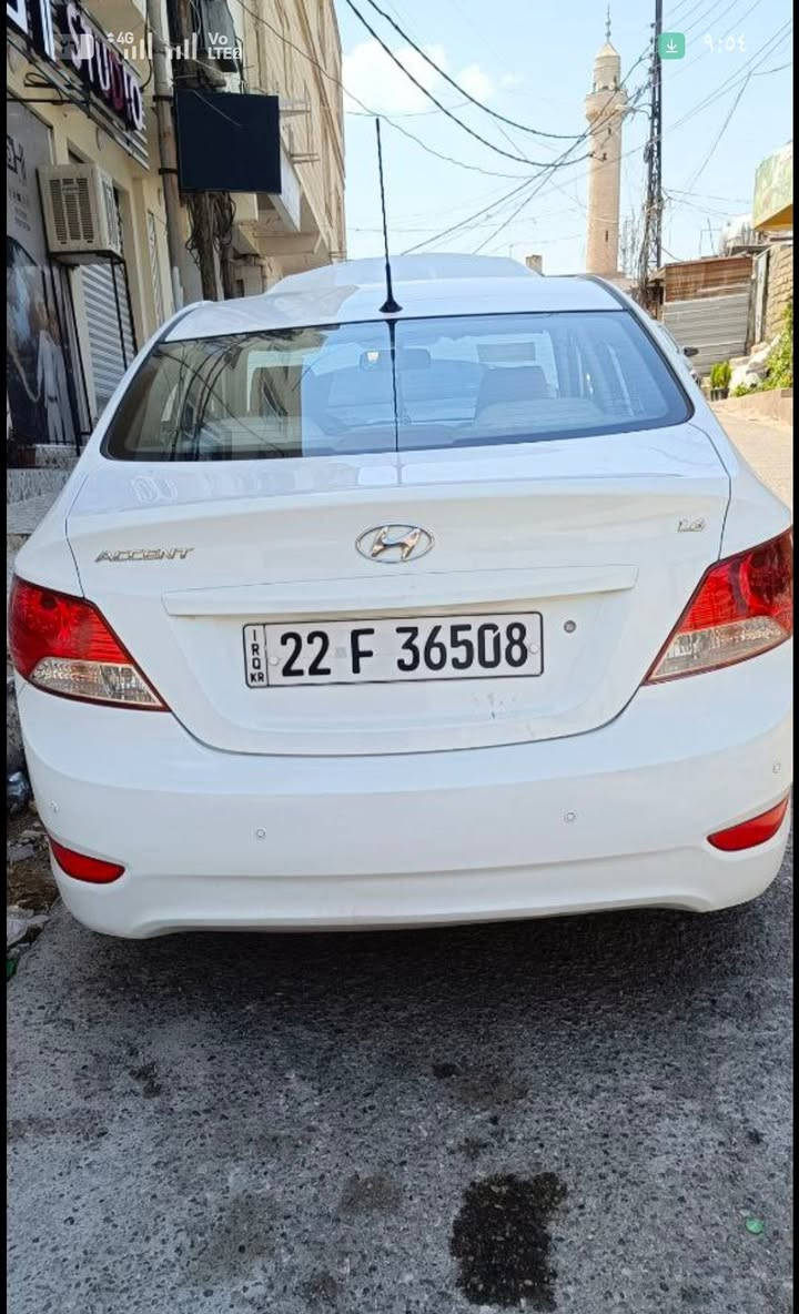 للبيع اكسنت 2014
محرك 16 
كير محرك اب شرط مكفوله  بي اشويا تعديل بارد فقط بدون صبخ سيارا جاهزا ربع ما تصرف عليها تيرات جدد طخمات جدد رقم سنويا جدد
كوبون بانزين موجود 
عنوان موصل بعشيقه 
سعر 117 ورقه 
الستفسار ***********
