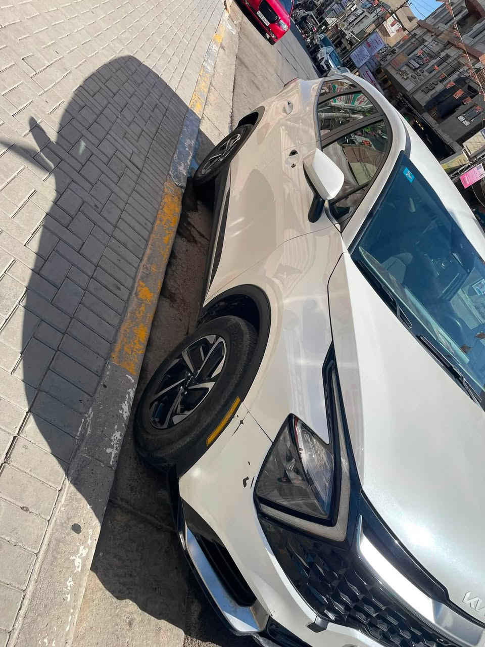 السلام عليكم حبايبي 
كيا سبورتج 2023 هايبرد 1600 السياره منزلك كول صوره حاليا وفي امريكا وعندي بسه سونر المندلاوي الله يشهد ب75 الف مسويه ع مود يفحص البطاريات والتفاصيل الدقيقه  وايضا منزلك سونارها والياخذ يسوي سونر السياره  بغداد الدوره السياره باسمي 
العنده مراوس بناصيه  يشرفني  والصلاة ع الحبيب محمد


**إذا كنت صاحب هذا الإعلان وتريد حذفه لأي سبب، رجاءا أرسل رسالة إلى الدعم الفني**