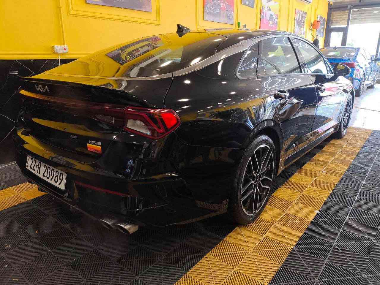 K5  GT
موديل 2023
السيارة فول مواصفات واحد على واحد للاخير 
ابو المصلحة يعرف موصفاتها 
مكينة 2500 تيربو يعني صاروخ 🚀 
كشنات تدفئة تبريد 
كشنات كهرباء و خزن ميموري
كأمره 360 درجة 
حساسات 360 
نقطة عمياء 
تحكم ستيرن 
قيادة ذاتية 
بانوراما 
وتساب  ***********
اتصال ‭0770 492 7681‬
 
السعر. $ 210 $
صور الحادث موجودة بالمنشور 
السيارة كفالة 

ماشية mil 70000 البصرة, العراق
