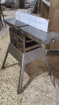 السلام عليكم مكينة نمساوية درجة اولى مسويلها ادامه وتنضيف كلها بلادية مملعوب بيها وهيه نضافة بعد تحكم العنوان بغداد السعر ٥٠٠الف الرقم ***********
