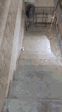 وبركاته شقه طابق ثاني للايجار تحتوي على غرفة نوم غرفه صغيره لطفل او طف...