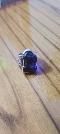 محبس من نوادر حجره مصيوغه. محبس قديم. 07800851412