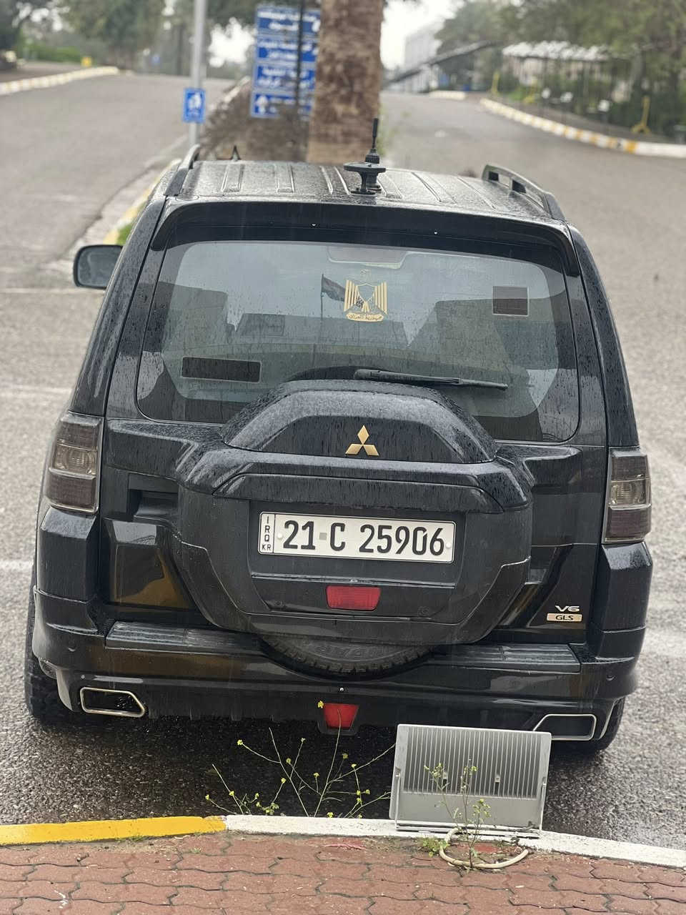 ٢٠١٦
حبتور فول مواصفات خليجي 
تايرات جبلي اصلي وياله  اصلي ٩ انج 
مروحه كهربائي اصلي بدال مروحه الكلج تبريد ثلج وحماوه اقل نص لايتات امامي محدث مع عدسات ولايت اصلي سياره مابيها اي عيب كير محرك اكسل كلها بشرط ماشي ٩٠ الف كيلو حقيقي 
وياله بلادي ومروحه كلج باقيات هم 
سعر ١٥٠بيها مجال صبغ صفحه السايق بدون حادث آثار شخوط وكذا وتحياتي
مكاني كركوك ***********
