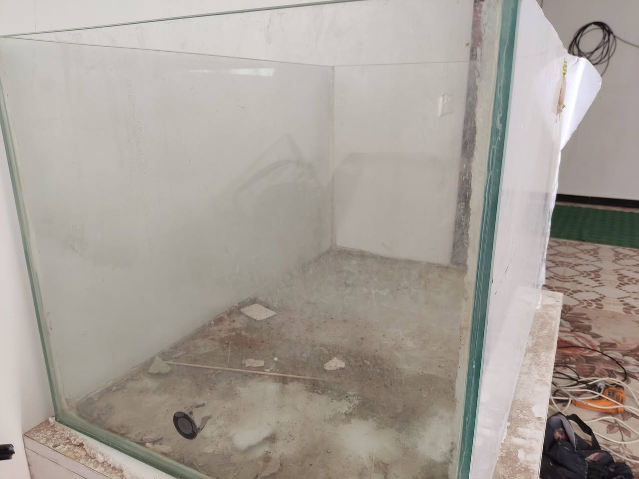 السلام عليكم 
حوض سمك على الشرط ويّاه ميزه، نظيف ومحافظ عليه.
الأبعاد: 80×52×47 سم
الميز طوله 89 سم، ثابت وقوي ما يهز.
الحوض ما بيه تهريب ولا كسر، جاهز للاستخدام مباشرة.
يضيف شكل حلو للمكان.
البيع ويّ الميز بسعر (120)


**إذا كنت صاحب هذا الإعلان وتريد حذفه لأي سبب، رجاءا أرسل رسالة إلى الدعم الفني**