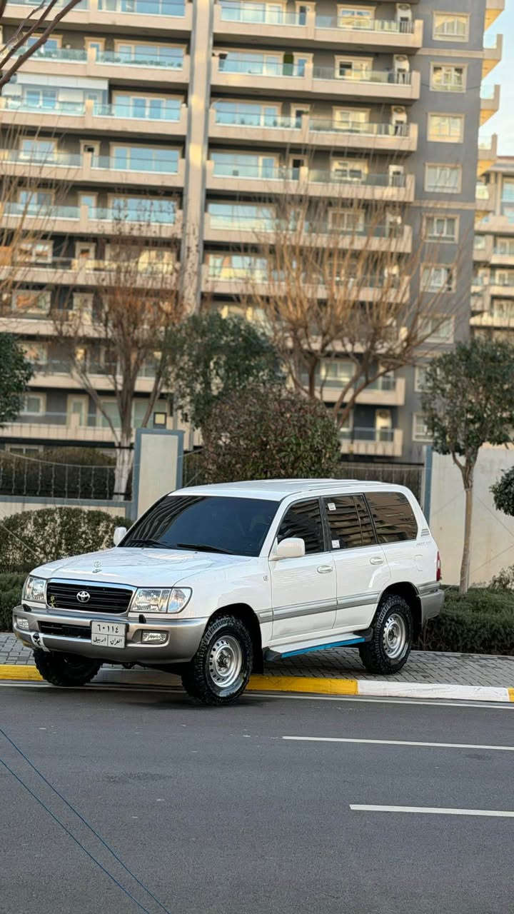 مؤنیکا 2003 بئ بؤیاخ 
هه موو گیانی به شه رت 3روبع 
شاشه و حاسه سه لاجه جام کاره بای ته بریت مه رکه زی 6مانگه ره قه می به سه ر جووه ناوی له حاسیبه یا نییه به شه رتی ناو که رکوک به ناوی خؤمؤیه 3په له کارتی هه یه شاییه نی باس نییه ته بریت له سه ر سویج پئش باریک مه رخوبه گئرو مه کینه و ده بل گئری به شه رت مه کینه ی کراوه ته وه دوو ملوئنو دووسه ی تئ جووه
سعر:١٨٨$
شوێن: سلێمانی
*********** السليمانية, العراق
