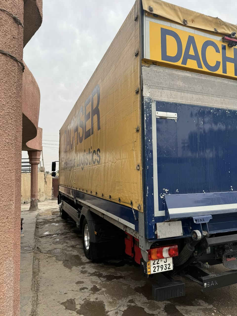 سلام عليكم اتيكو وحش ٢٠١٦ مجموعه اكتروز 
   المواصفات 

كامره حساس رادار 

قفل اكسل 

كير اوتماتيك 

جوبلس خلفي

ورك امامي 

تخم تاير 

تدفئه تبريد بلادي 

الطول سبعه وربع 

ماشيه ٤٠٠حقيقي ترقيم جديد سياره باسمي عنواني بغداد 

هاتف *********** 
***********
