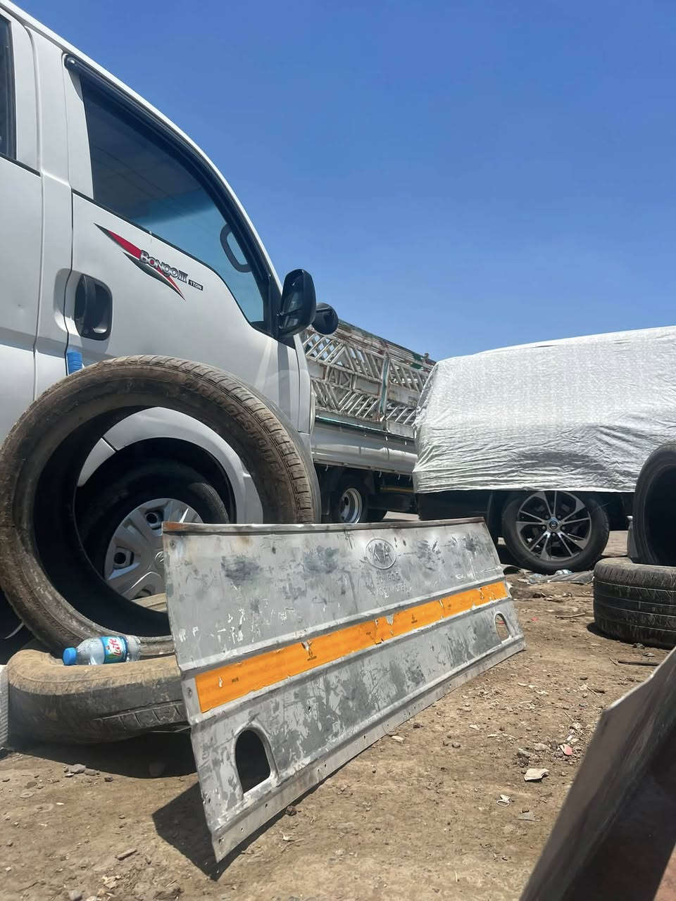 ناوە بۆدی کیا بیلادی لۆ ٢٧٠٠ ٣٠٠٠ دەبی لۆ فرۆشتن نرخ ٧٥ هەزار ***********

