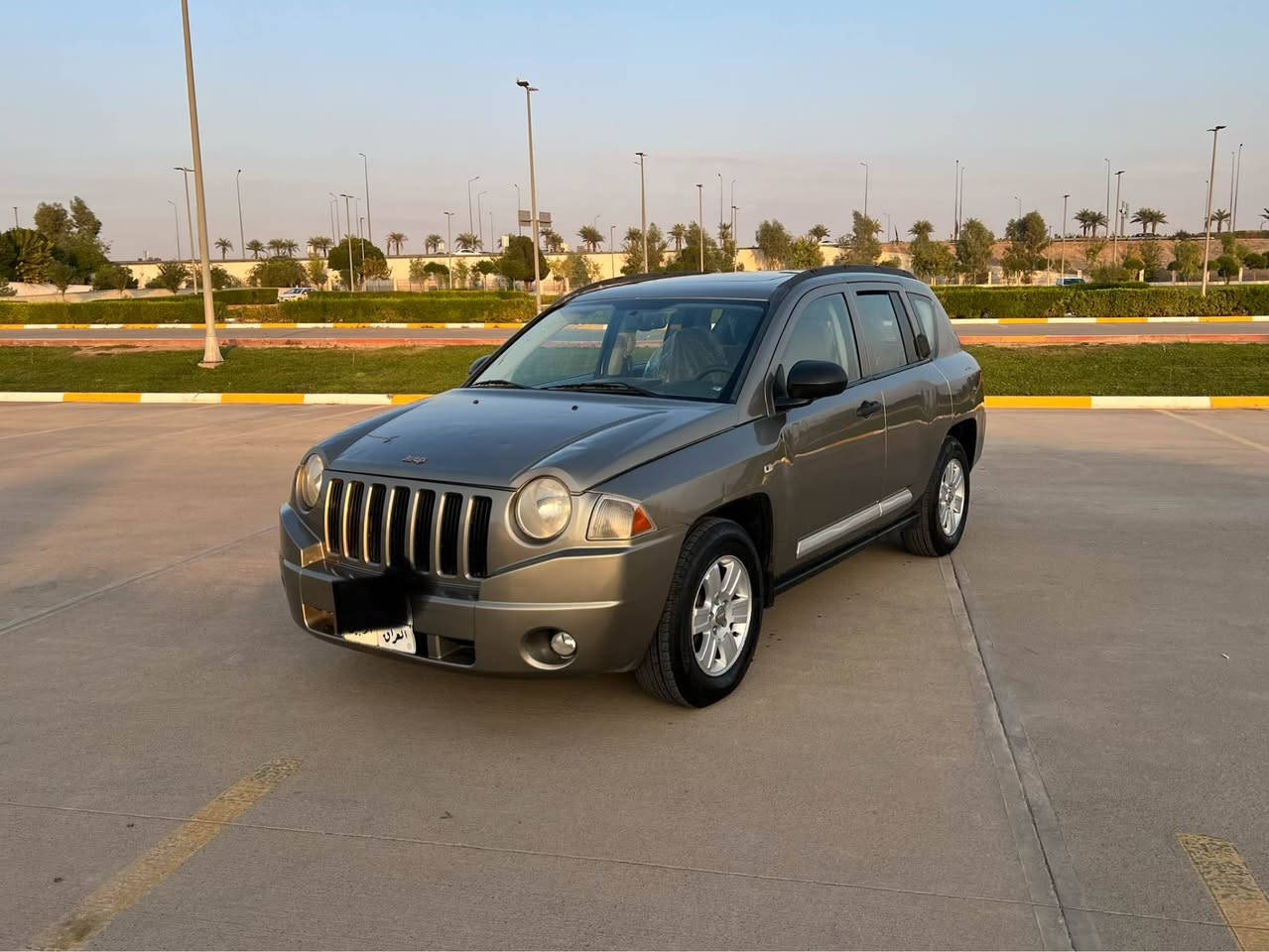 السلام عليكم
السعر فقط 71 📍ومجال
للبيع او مراوسه برقم شمالي جيب كومباس موديل 2007 محرك 4 سلندر حجم المحرك 2400 السياره فول فول مواصفات 1/1 السياره گير محرك طخم تايرات كله شرط كهربائيات كلها شرط السياره بيها 3 قطع صبغ بدون دواخل وبدون ضربه سياره جاهزه وحلوه تحويل تريد او وكاله حاظر وغرامات شرط السعر 71 ورقه ومجال وعليها 300$ دولار غرامه ينزل من السعر مكان السياره اربيل للتواصل الاتصال
***********- بي واتساب
***********- بي واتساب
*********** أربيل, العراق
