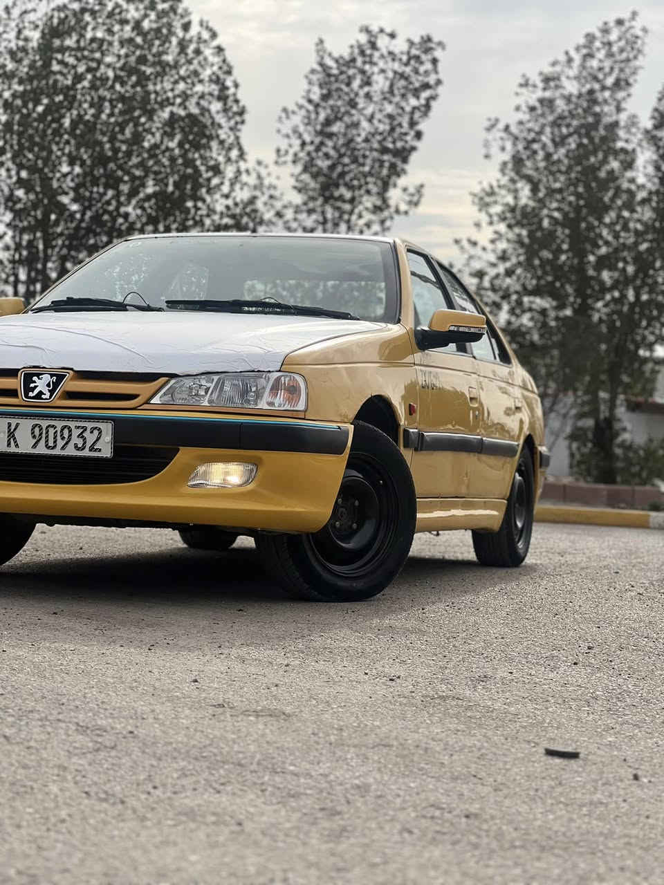 السلام عليكم بارص 2015
كير مكينة مكفولات
تبريد ثلج
صدر امامي خلفي جديد
السيارة مكفول من الضربه والصبغ عدى بنيد يجود فيه تبديل وباقي سياره وضع شركةهيئه وغرامات مصفره
السعر46 مكاني بغداد
***********
