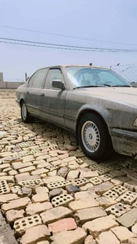 سياره حلوه تبريد ثلج  كير جديد شاده تخم تاير جديد بيه نقص نص مكينه فقط...