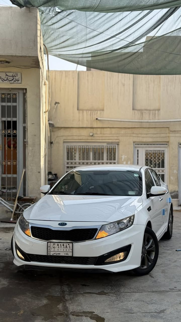 السلام عليكم
اوبتيما2012خليجي مكفولة كفالة عامة بية فقط شوية بارد بل باب ول باقي كفالة عامة
فول عدا البصمة ول فتحة 
مكينة 2000
اشارة بل مري 
مري شفط 
كامرة خلفية
حساسات 
شاشة
تخم تايرات 
حدادية. جديدة 
كير ومحرك كفالة
السعر (١٣٢)وبية مجال للطيبين 
مكان سيارة بابل حلة
***********
