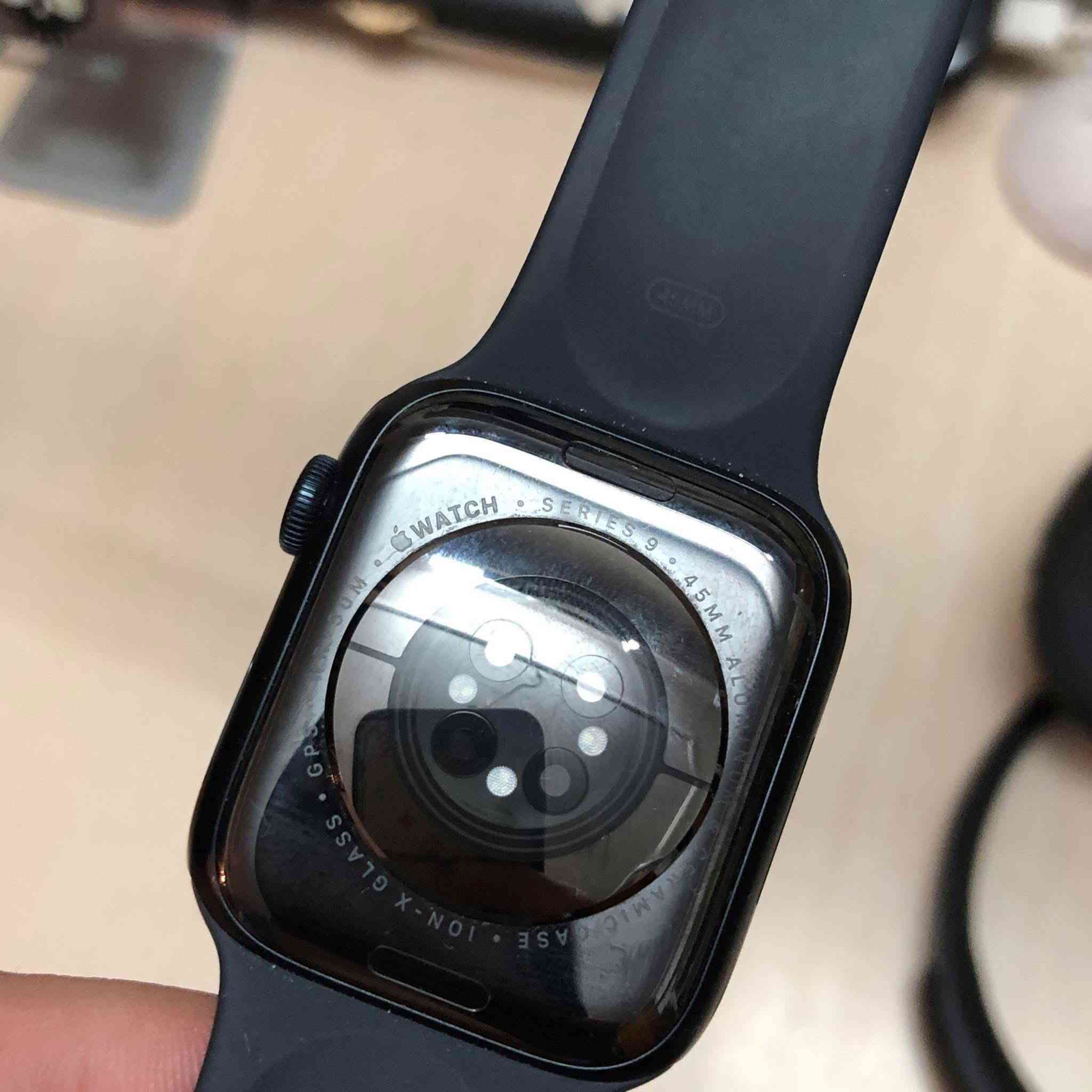 ساعة جيل ٩ حجم ٤٥ مقفووووولة ايكلود ١٠٠ الف بدون اي ملحقات 🔐 ويوجد توصيل 🚚


**إذا كنت صاحب هذا الإعلان وتريد حذفه لأي سبب، رجاءا أرسل رسالة إلى الدعم الفني**