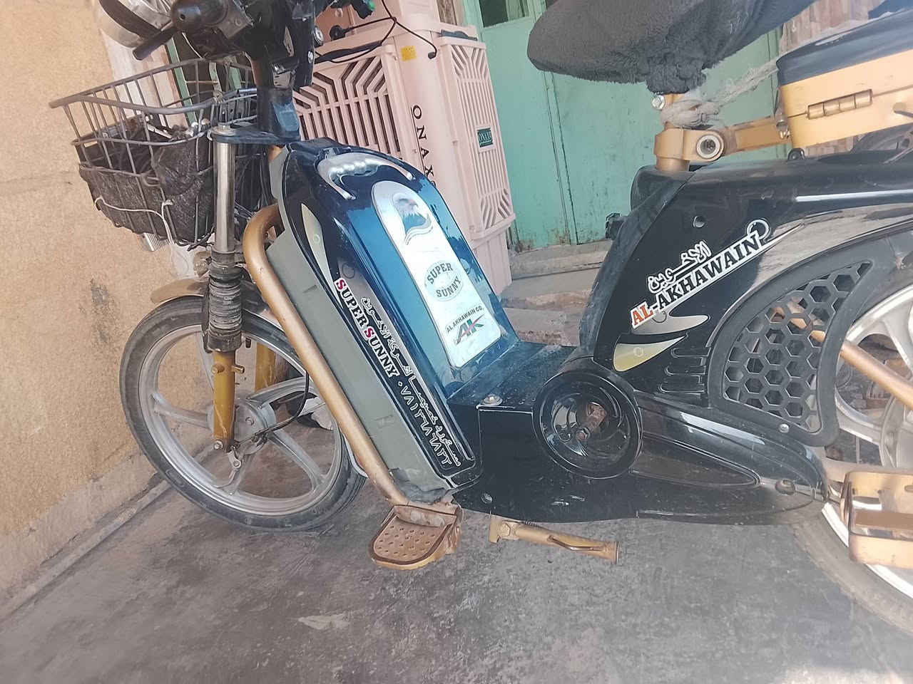 سلام عليكم هاذا دراجه شحن بطاريات 2025 نظيف قول البريد يشتري داخل الفلوجة  يم زيطرت الازرگية وجه لوجه  سعر500 وبي مجال اليريد رقم الهاتف *********** رجائن لمايريد يشتري لا يتعبني
