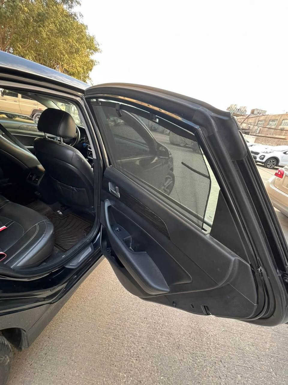 سلام عليكم سوناتا 2018 لمتد سياره بدون حادث فقط جاملغ امامي ايمن بارد بدون ضربه بدون صبغ بدون تبديل سياره فول مواصفات للخير                         مواصفاته                                                                        كشنات كهرباء                                                                 كشنات جلد                                                                    كشنات تدفئه وتبريد                                                         بردات خلفيه                                                                    بصمه تشغيل                                                                   بصمه ابواب                                                                        رادار امامي كامرات                                                            شاشه كبيره                                                                      سياقه ذاتيه                                                                        تحكم ستيرن                                                                        ويل رياضي حجم 19                                                           فتحه سقف                                                                        كشن خزن                                                                        ستيرن رياضي                                                                                                                                   سايد بريك دكمه                                                                   اوتو هولد                                                                                    وبعد بيه مواصفات هواي اخوان سياره نضيفه جدا كل نقص مابيه كامله من كلشي وماشيه قليل رقم بغداد مكاني بغداد رقم الهاتف***********  سعر ١٤٧ كربلاء, العراق
