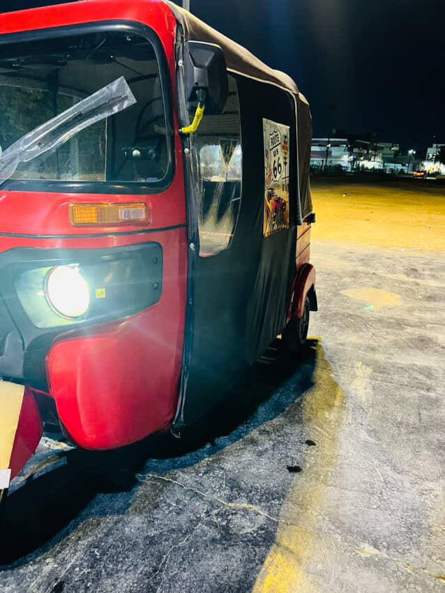 سلام عليكم ورحمة الله وبركاته تكتك مديل2020 شهر9 مكينه اكسنل  مكفولات تخم تايرات وتخم دبلات ولوي شركه قبل يومين مبدلهن تكتك مصبوغه الغوده لجماليه فقط  رقم وسنويه بسمي  كرفتها حلوه مكاني بغداد شعله سعر5900وبيها مجال رقمي ***********
