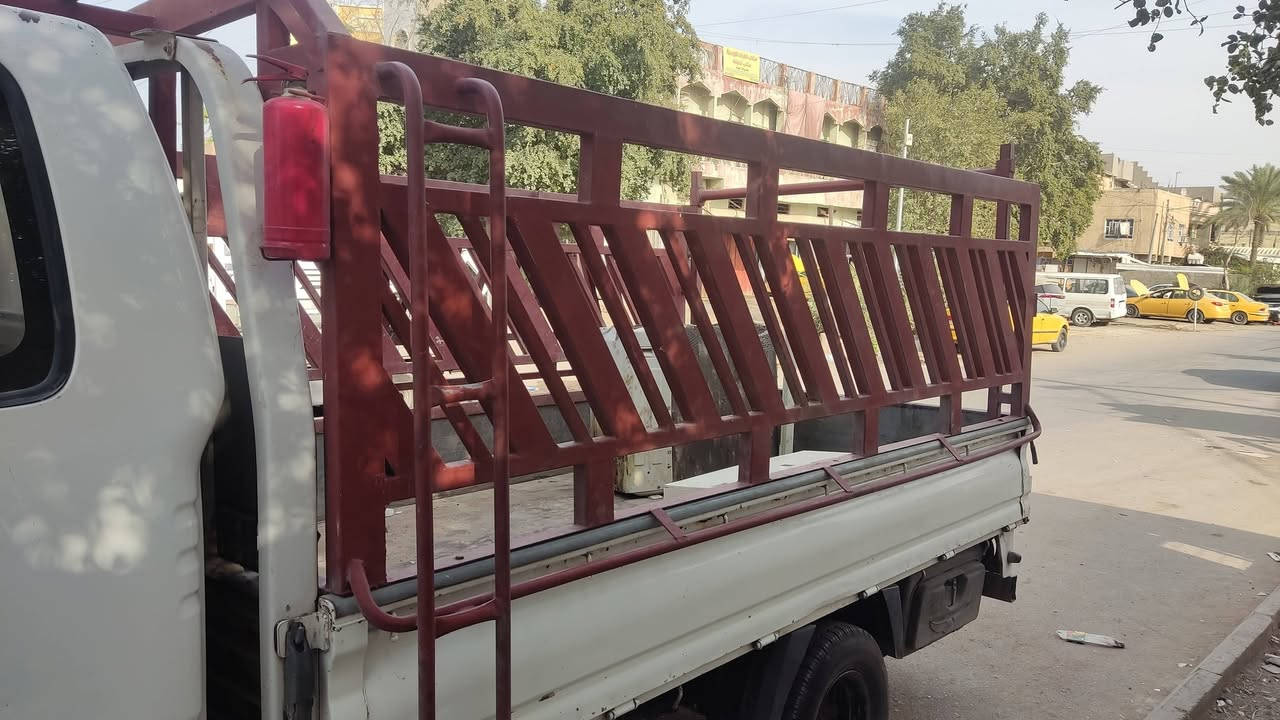 محجر للبيع نضيف لا مخيس ولا مزنجر السعر 250
بغداد العبيدي ***********
