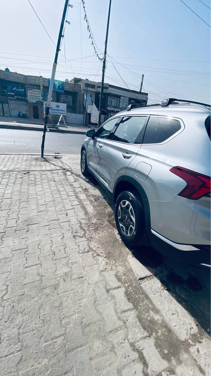 ‏سلام عليكم
‏هونداي سنتافي
‏موديل 23
‏ماشية 12,000الف
‏وارد أمريكي
‏هاي برد
‏مواصفات
‏بصمة تشغيل
‏بصمة باب
‏صندوق كهرباء
‏رادار امامي 
‏رادار جانبي
‏رادار خلفي
‏حساس خلفي
‏هند بريك بصمة
‏اشاير بل مري 
‏شاحن وايرلس
‏ كير بيانو
‏شاشة كبيرة ديجيتال
‏محرك 1600 تيربو هاي برد
تفول بنزين يمشيك 950 كيلو
‏حادث سيارة جاملغ وبنيد نفسه مصلح ليبل واحد 
‏تراي سيارة زيرو
يرباك فقط كشن السائق
‏السيارة جاهزة من كل شيء
‏مكان السيارة الأعظمية
‏سعر السيارة 190$
‏هاتف *********** بغداد, العراق
