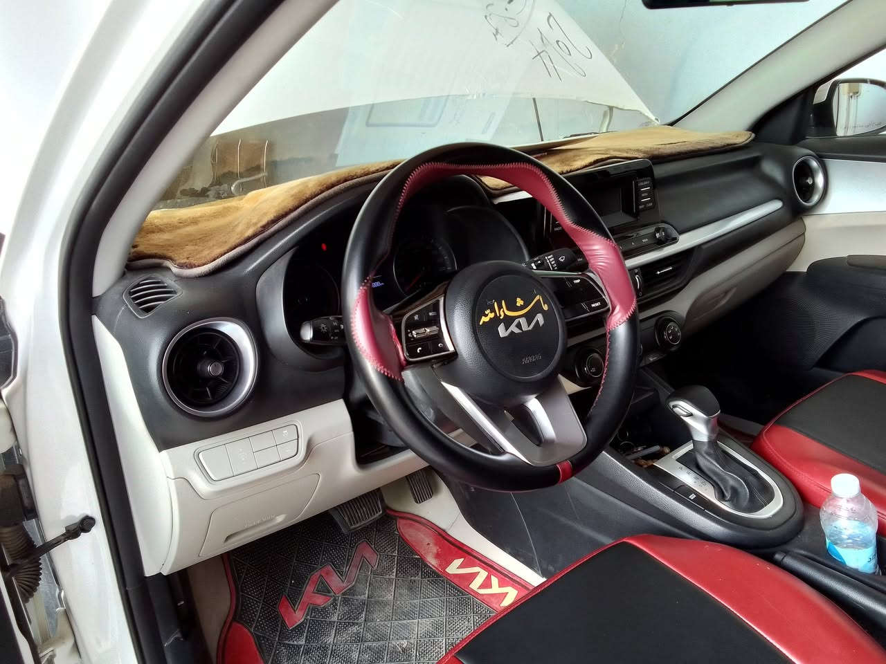 السلام عليكم
 كيا سيراتو  موديل 2024. ( خليجي مكفوله)

مكينه 2000 وتبريد قطعتين ماشيه 40 الف رقمه نجف سياره جديده كلش 186$ مكاني نجف 
رقم ***********
