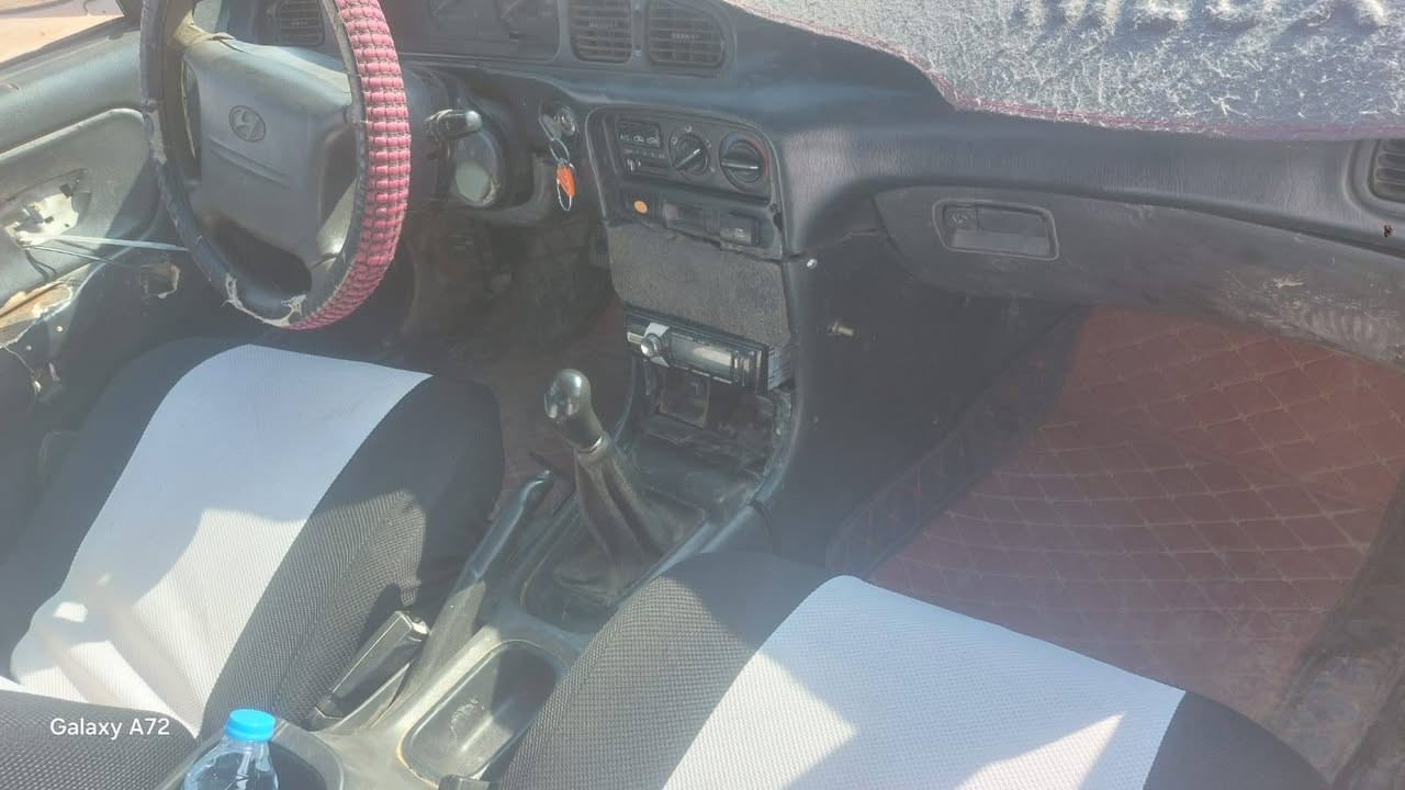 *********** السلام عليكم سوناتا للبيع فحص كركوك صاحبهة متوفي ابيع حبل السيارة كير ومحرك بل الصندوك صدر طبة كهربيات كلهة تدفئة شغالة سيارة جاهزة من كلشي السعر 10اوراق وبيهة مجال بصيط
