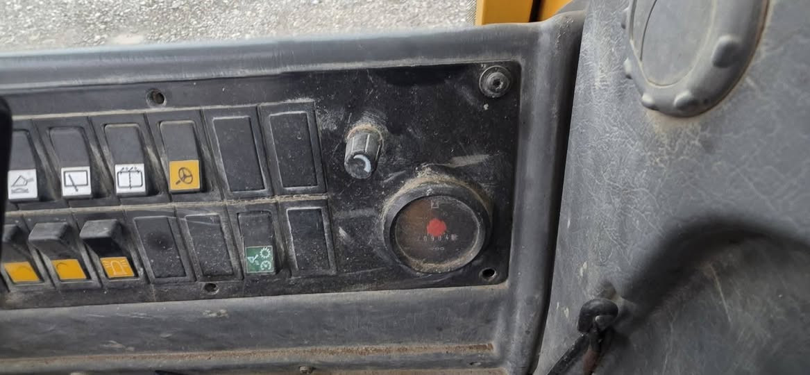 للبيع - بۆ فرۆشتن  
———————
شفل : VOLVO
حجم : L150E
مودیل :2005
دخول : منەفیست بصرا
—————————
بۆ زانیاری زیاتر پەیوەندی بکەن بەم ژمارە تەلەفۆنە 

***********
***********
