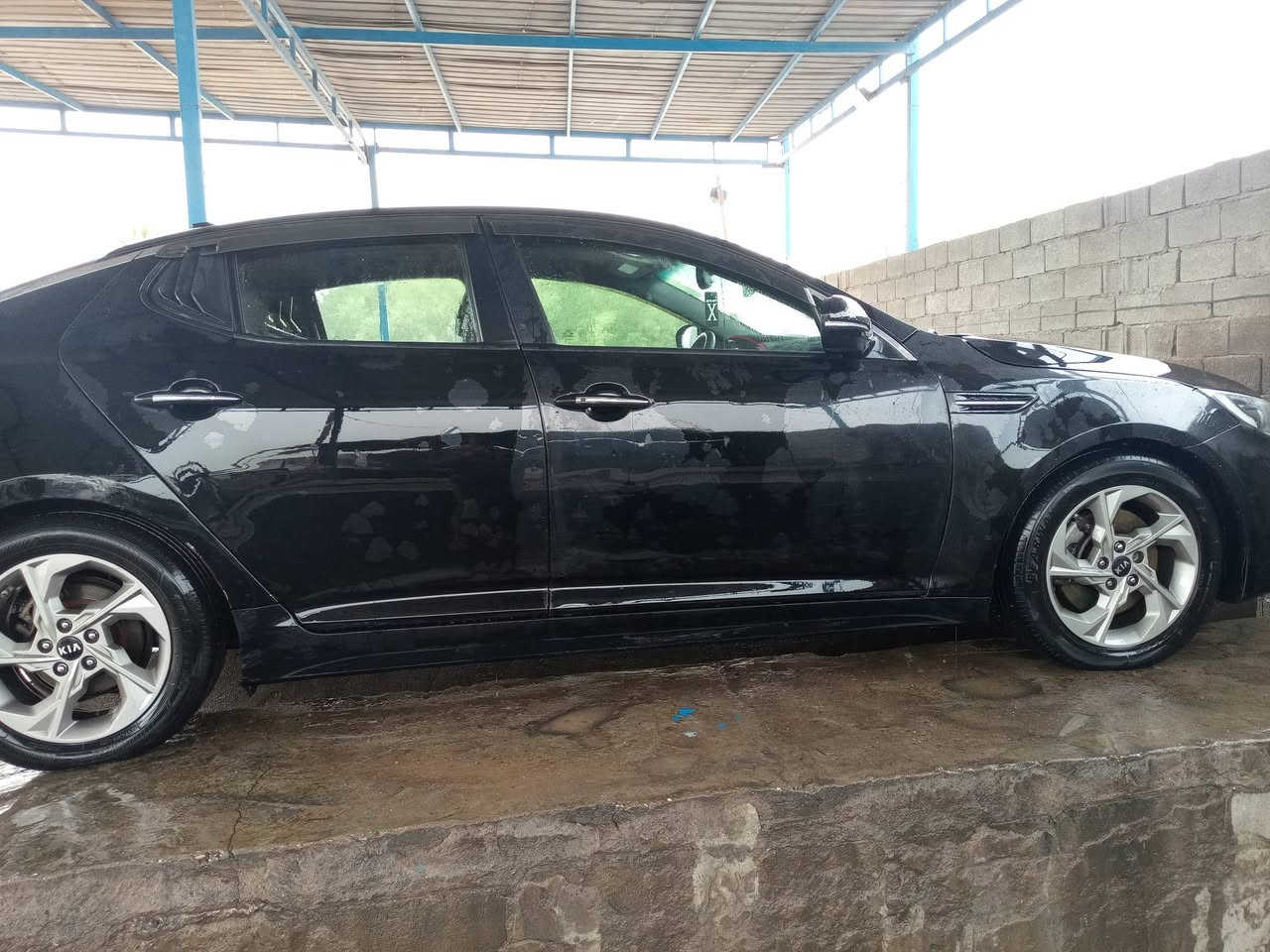 السلام عليكم للبيع فقط اوبتيما وارد امريكا موديل 14 شكل 15 رقم بغداد الدولي بسمي فول المواصفات عدا الفتحه بيه 5 قطع صبغ سونار بل منشور
المواصفات 
شفتات سرعه
تحكم جهتين
مثبت سرعه 
كشنات جلد
شاشه وكامره دوارة
محرك 2000 جي دي اي تيربو 
بصمه تشغيل 
بصمه باب وصندوك
كشن كهرباء
حساس ليلي
سياره حلوه كهربائي كله شغال حداديه نص عمر
بيه منضومة غاز يعني ماكو لا صرف ولا دوانز 
ارضية مغلفه جلد
سعره 95 بيه مجال قليل


**إذا كنت صاحب هذا الإعلان وتريد حذفه لأي سبب، رجاءا أرسل رسالة إلى الدعم الفني**