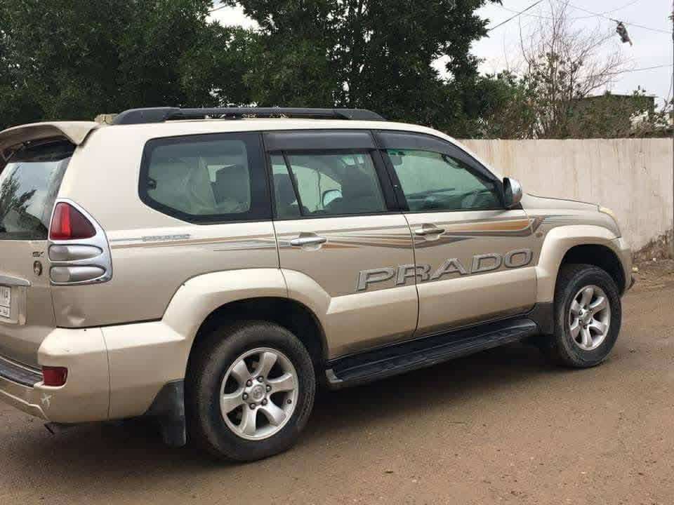 تيوتا لاندكروز برادو 2008 خليجي 

الموصفات 
1-فور ويل 4x4
2-كير اوت + لو كير 
3-محرك الربعة اسلندر 4
4-تبريد 3 قطع شغال 
5- سبعة راكب 
6-رقم كربلاء مشروع وطني 
7-بعد بيها اهواي موصفات 
ملاحضة: سيارة مكفولة من حادث و بيها فقط قطع صبغ وضربا مال طابوكه في التكمة. محرك و كير لو كير مكفلولات شاصي والى اخرئـ. ما ماشية اهواي سيارة 
ماكني بغداد مجاور بسماية سعر. 140  و بيها مجال + مـراوس بـا بـرادو 2010 ولفرق موجود
 تواصل: ***********
