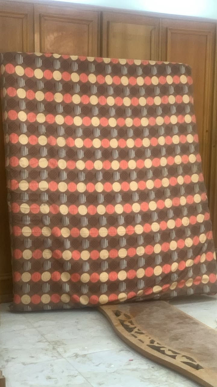 دوشك نفرين للبيع 
كريعات نزله البلام 
السعر 50 الف


**إذا كنت صاحب هذا الإعلان وتريد حذفه لأي سبب، رجاءا أرسل رسالة إلى الدعم الفني**