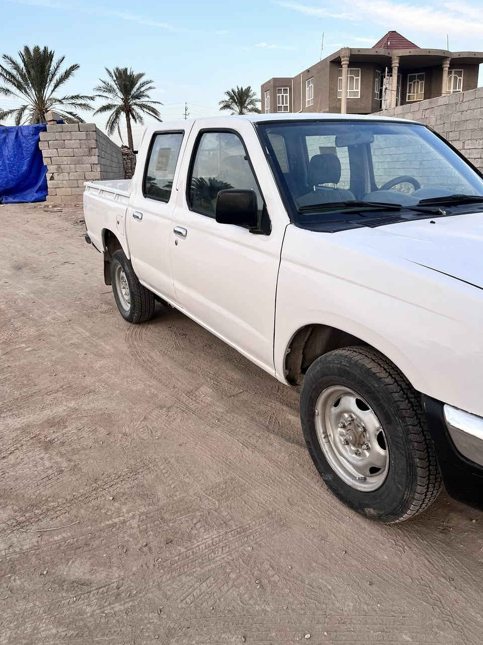 سلام عليكم نيسان مزاد مال داخليه سياره معمره على يدي تعمير درجه وله كيرها مشروط مكينه بس تنقص تنقيص بصيط كلش عزمها خير من الله دواخل كلش حلوه  ونضيفه مكاني سماوه ‭0771 176 7700‬ سعر60 مجال
