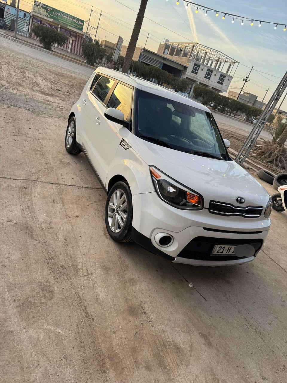 سلام عليكم صول موديل ٢٠١٨ وارد أمريكي رقم سليمانيه هزه وسنويه جديد تحويل مباشر ماشيه ٨٦  مكينه ٢٠٠٠ جاهزه كير ومكينه وحداديه وتخم تاير جاهزه ما نقصها شي سونار مرفق بل منشور  السعر ١١٠ وبيها مجال المكان بابل الحمزه الغربي رقم الموبايل ‭٠٧٨٩ ١٨٢ ٨٣٦٣‬
