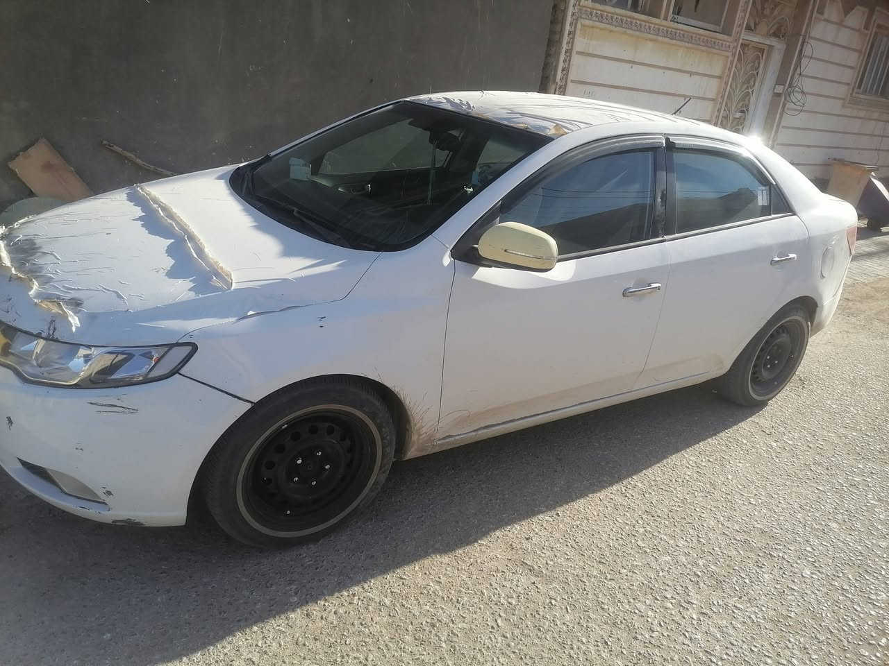 سيراتو مديل 12 بيه جفيه خفيفه قماره بيه بارد قليل رقم أربيل تحويل فقط كير مكينه حداديه تبريد مكفولات سعرها 78 وبيه مجال قليل مكاني نجف ***********
