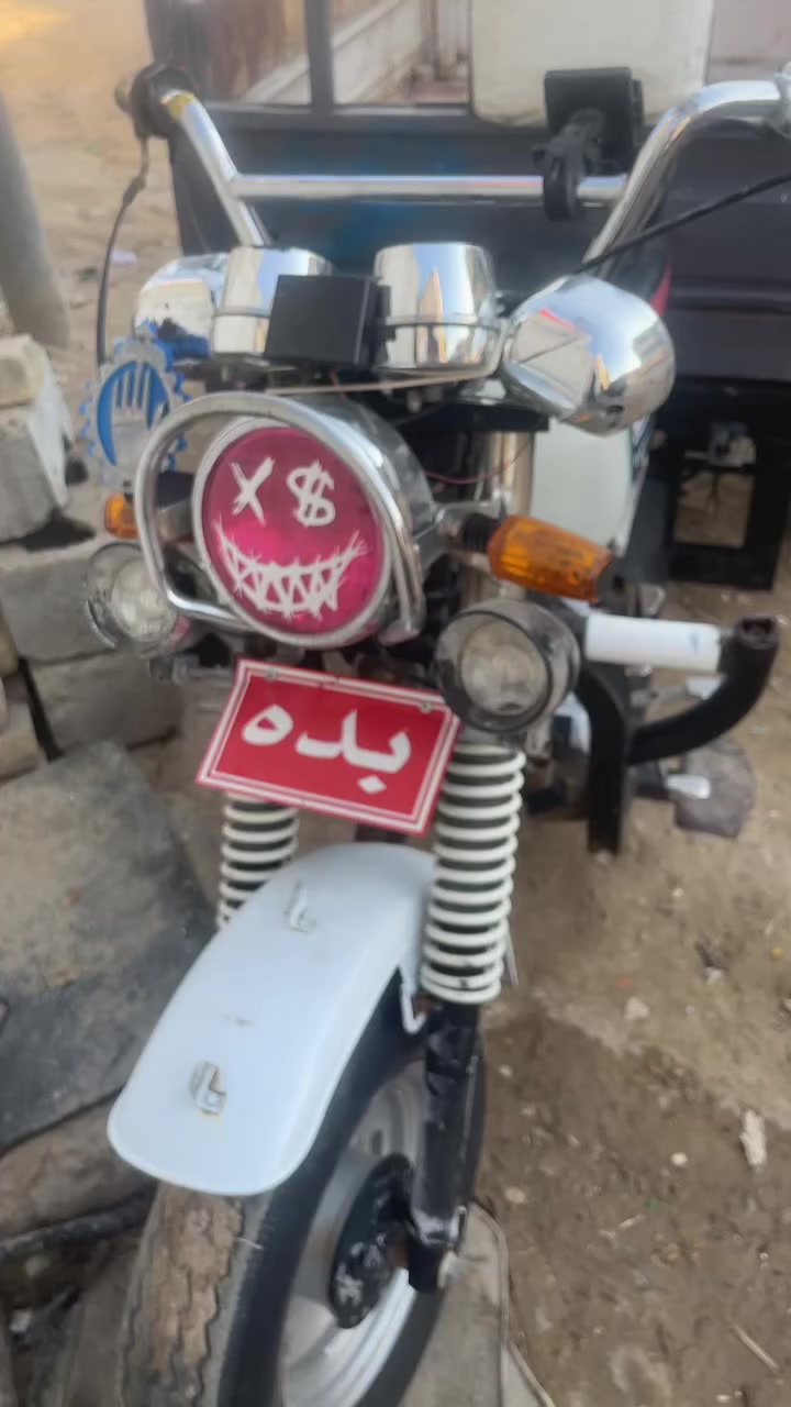 سلام عليكم ستوته للبيع ٢٠١٤ ستوته خير من الله مكينه نضيفه شاصي مكفول من الحيم كهربايات كله جدد نقصه بس سلف السعر ١٤٠٠ وبيه مجال لشراي مكاني سجن الصلاح السبل رقمي ***********
